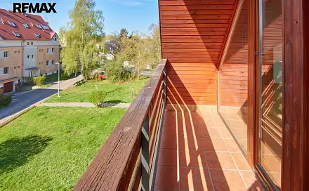 Pronájem bytu 4+kk 99 m²