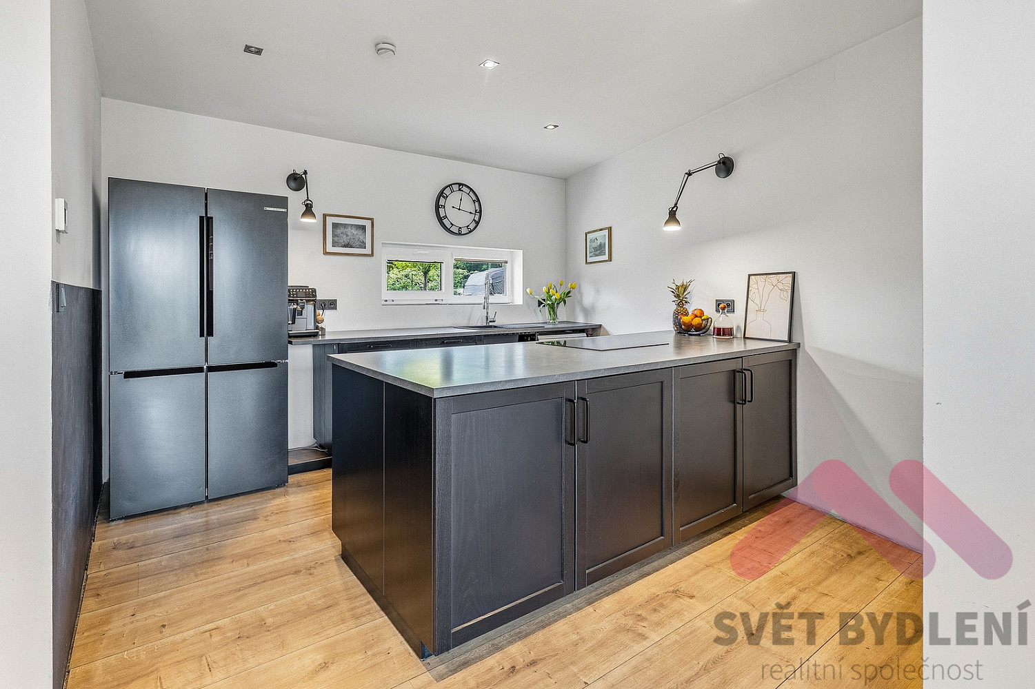 Prodej domu 300 m² s pozemkem 1 066 m² – fotografie 4