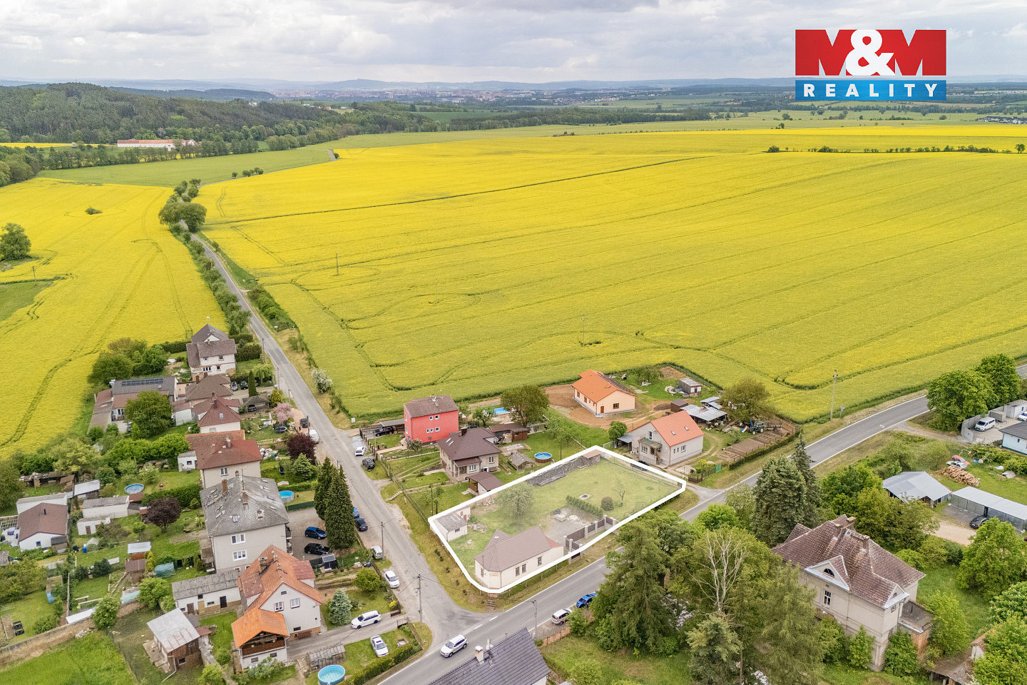 Prodej stavebního pozemku 1 281 m² - View 5