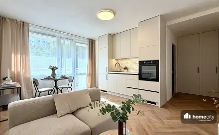 Pronájem bytu 1+kk 28 m²