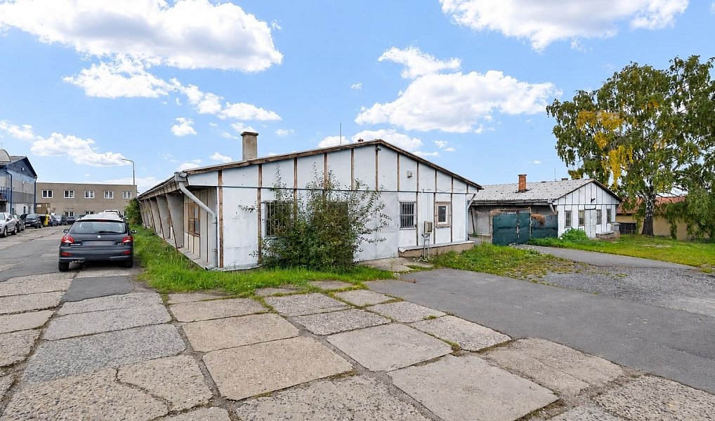 Pronájem skladovacích prostor 472 m², Chrášťany – náhled fotky 6
