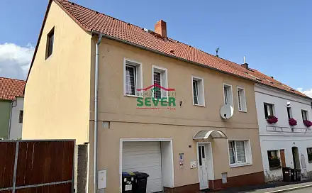 Prodej domu 194 m² s pozemkem 197 m², Průřezná, Teplice - Prosetice