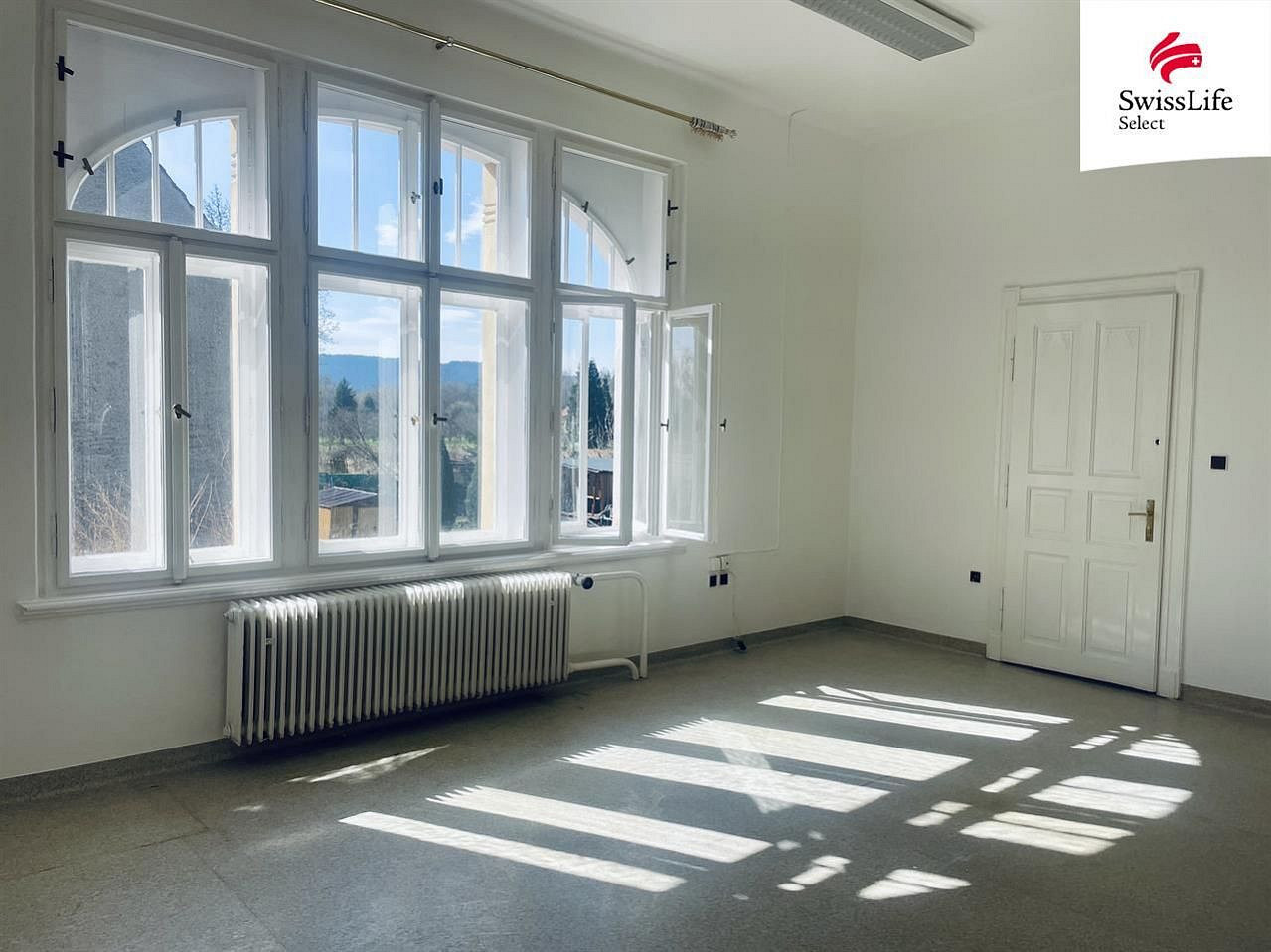 Pronájem obchodních prostor 32 m² – fotografie 4