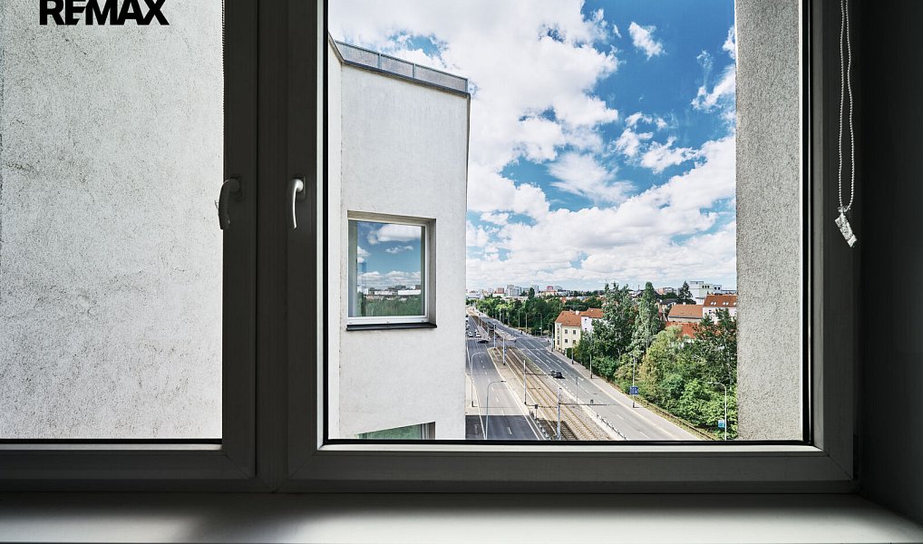 Prodej bytu 2+kk 45 m², Praha – náhled fotky 9