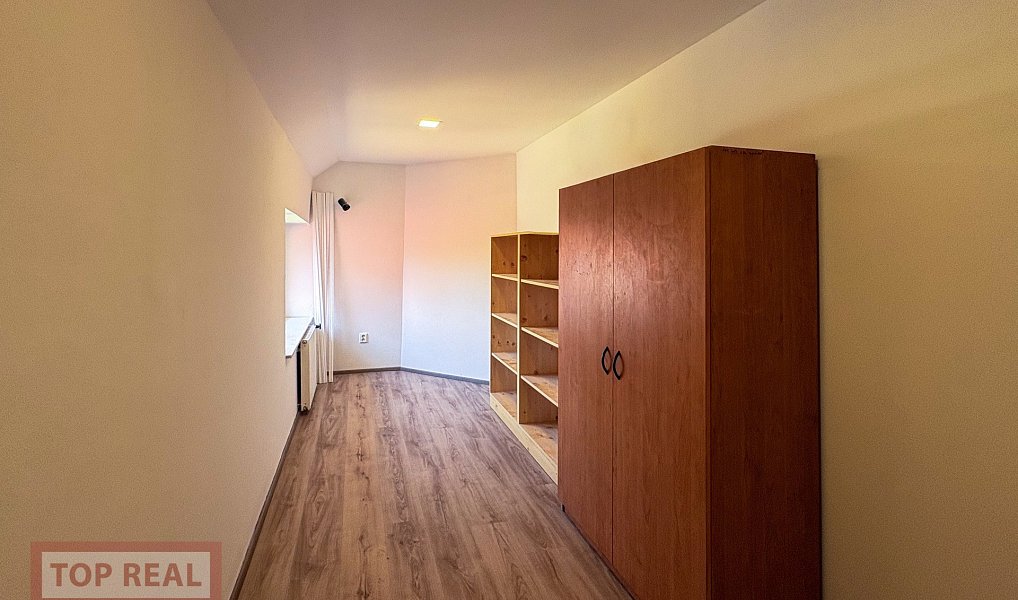 Prodej domu 245 m² s pozemkem 806 m², Holešov – náhled fotky 17