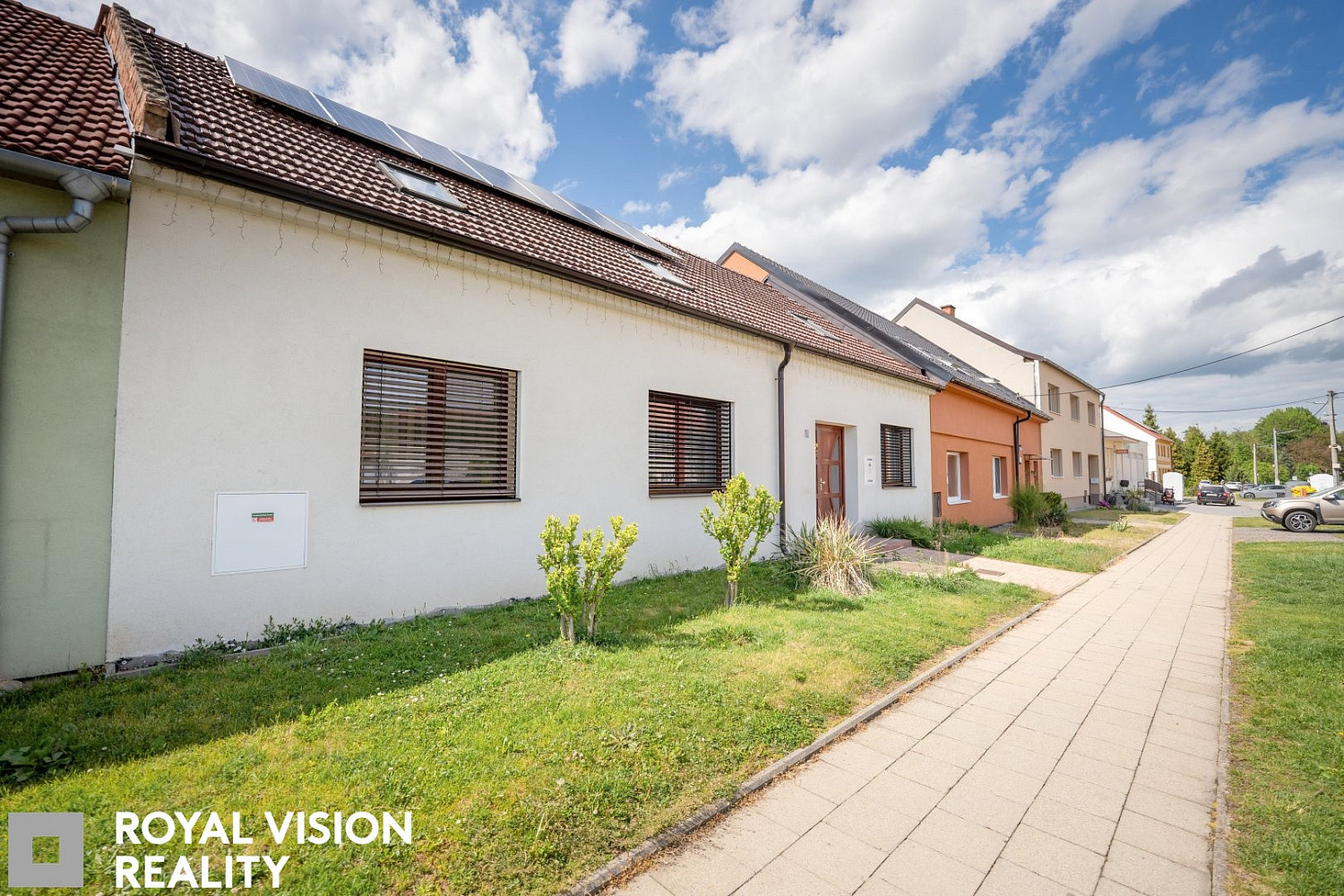 Prodej domu 239 m² s pozemkem 1 160 m² – fotografie 2