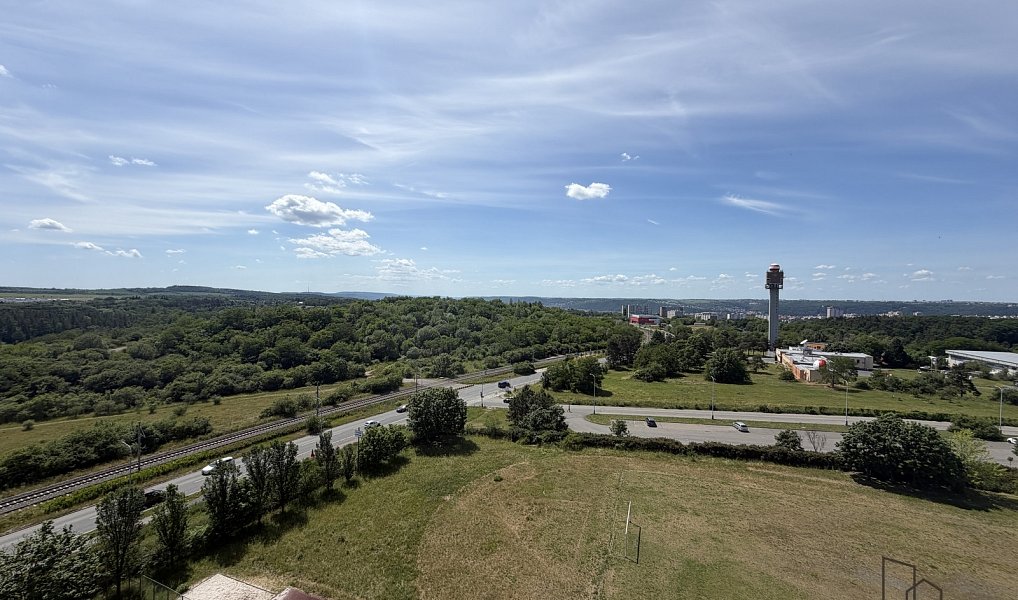 Prodej bytu 4+kk 85 m², Praha – náhled fotky 29