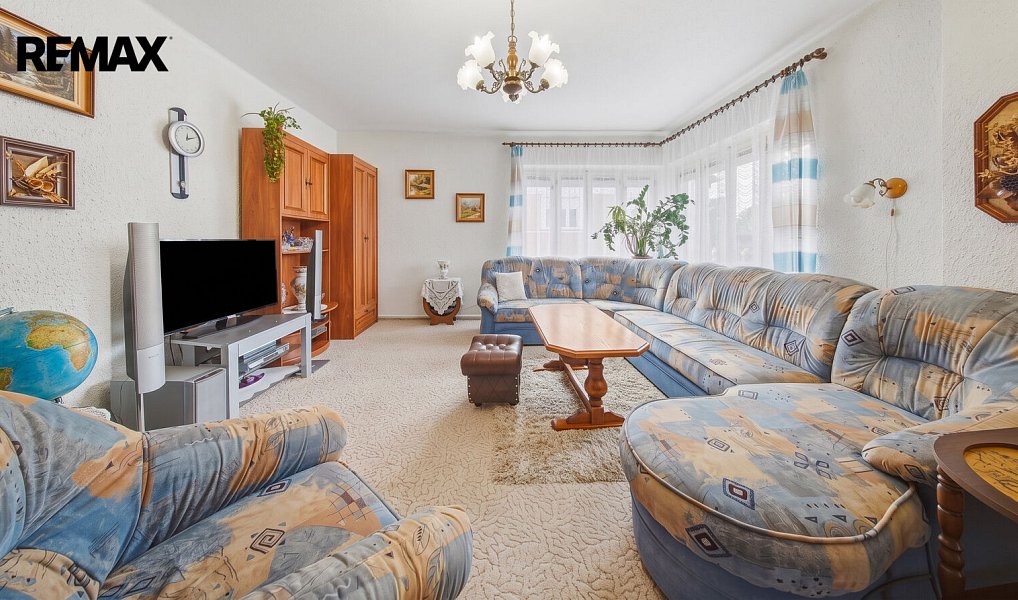 Prodej domu 257 m² s pozemkem 662 m², Nový Bor – náhled fotky 44