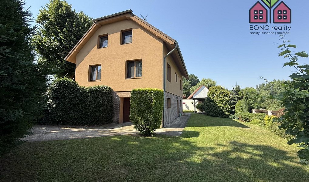 Prodej domu 230 m² s pozemkem 939 m², Záluží – náhled fotky 9