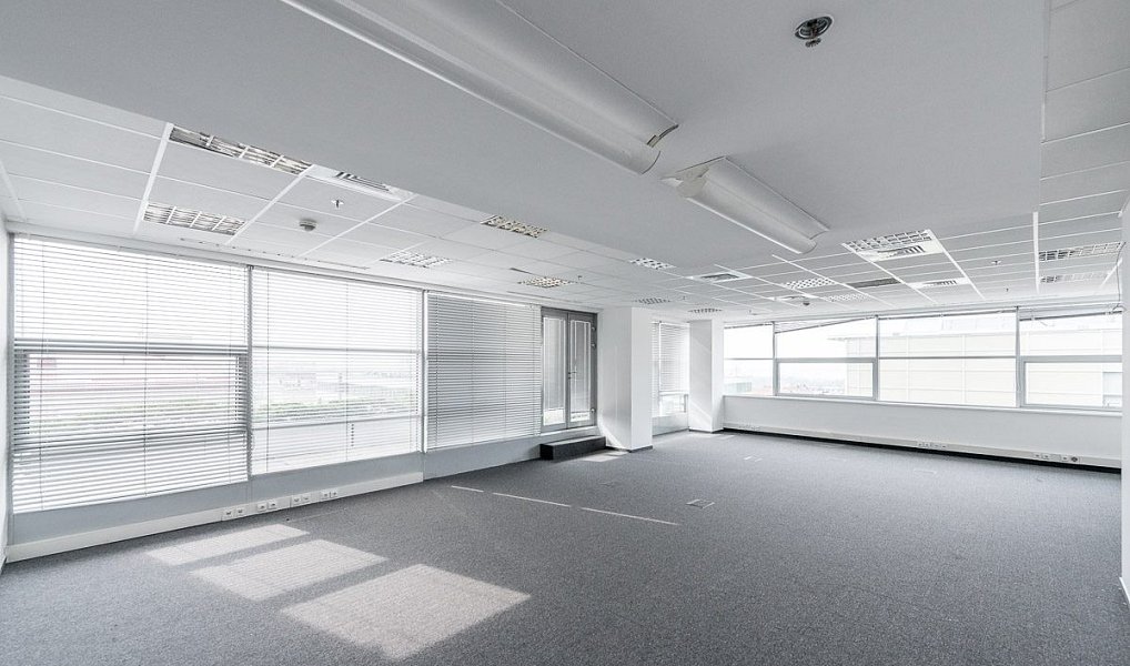 Pronájem kanceláře 1 092 m², Praha – náhled fotky 4