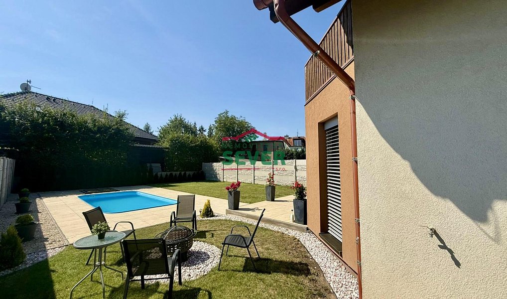 Prodej domu 220 m² s pozemkem 571 m², Praha – náhled fotky 27