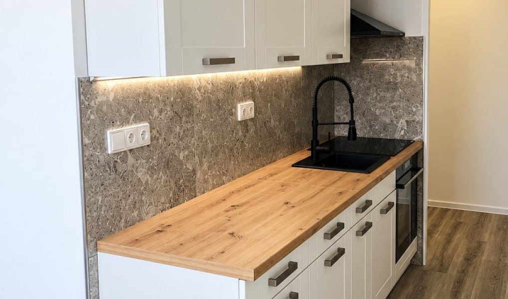 Pronájem bytu 2+1 63 m², Plzeň – náhled fotky 2