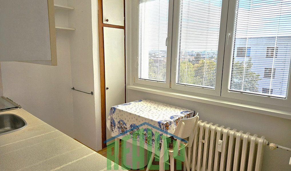 Prodej bytu 1+1 34 m², Praha – náhled fotky 4