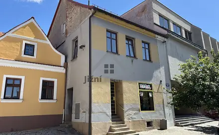 Prodej domu 230 m² s pozemkem 222 m², Žižkovo náměstí, Trhové Sviny, okres České Budějovice