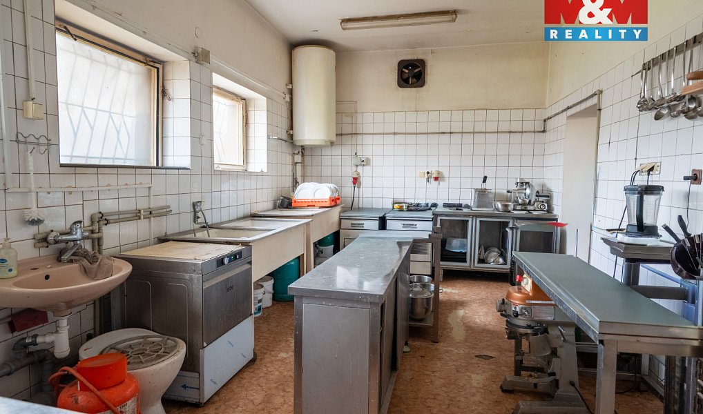 Prodej obchodních prostor 160 m², Zbytiny – náhled fotky 3