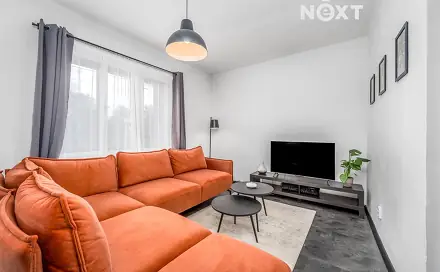 Prodej domu 250 m² s pozemkem 611 m², Zvoleněves, okres Kladno