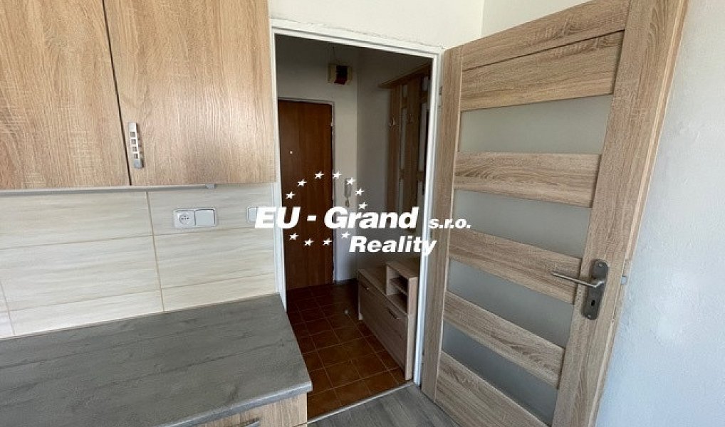 Pronájem bytu 1+1 45 m², Varnsdorf – náhled fotky 4