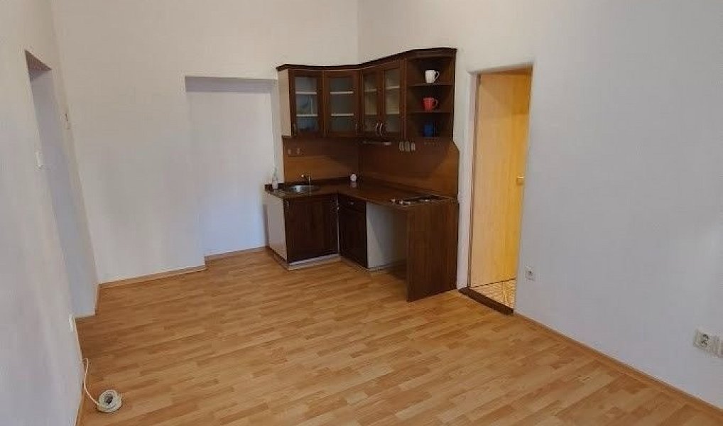 Prodej bytu 1+kk 23 m², Praha – náhled fotky 2