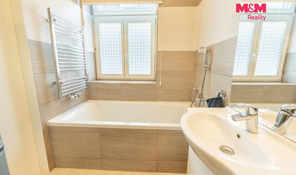 Pronájem bytu 2+kk 64 m², Praha – náhled fotky 8