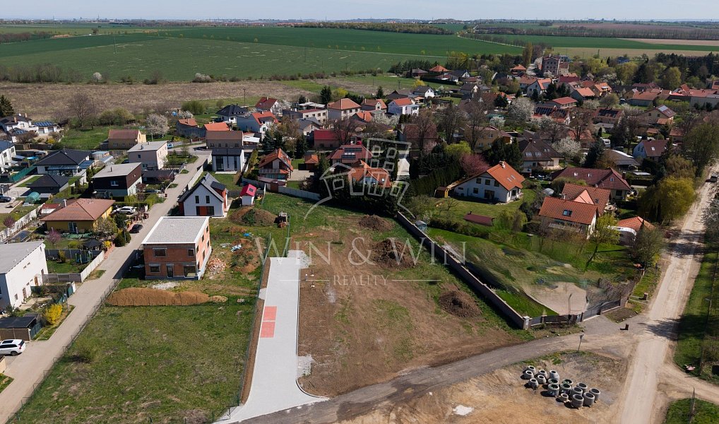 Prodej stavebního pozemku 600 m², Úhonice – náhled fotky 3