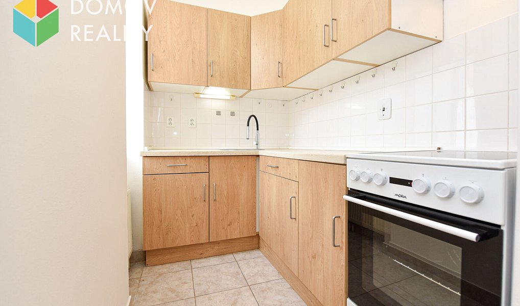 Pronájem bytu 1+1 40 m², Králův Dvůr – náhled fotky 3