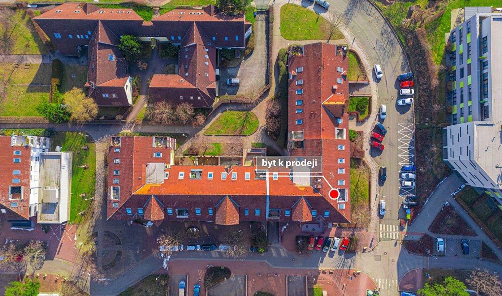 Prodej bytu 3+1 117 m², Praha – náhled fotky 28