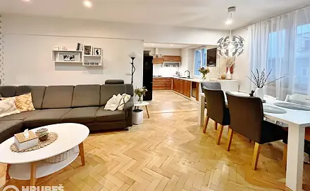 Prodej bytu 3+kk 74 m², Okružní, Hradec Králové