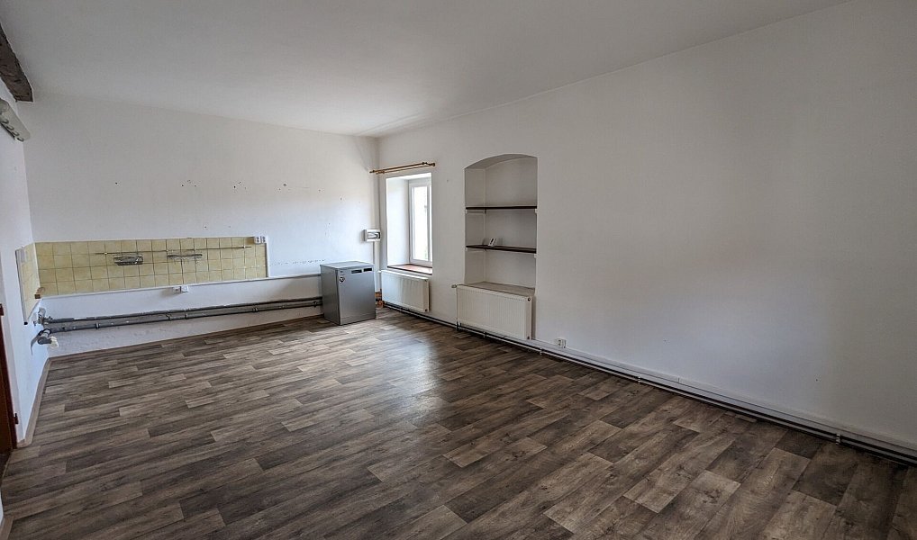 Prodej domu 900 m² s pozemkem 1 315 m², Kravaře – náhled fotky 11