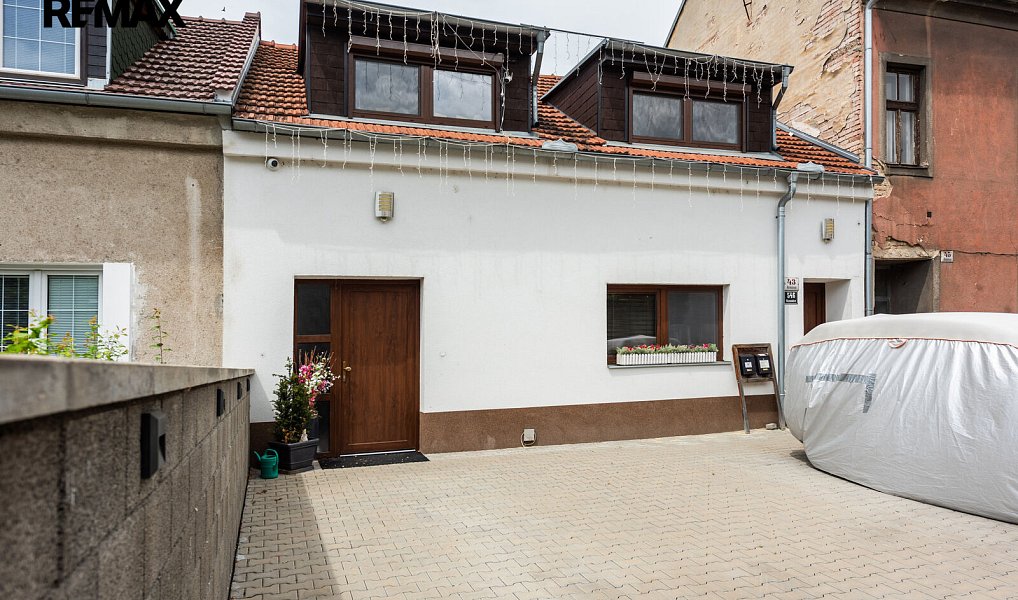 Prodej domu 208 m² s pozemkem 592 m², Brno – náhled fotky 2