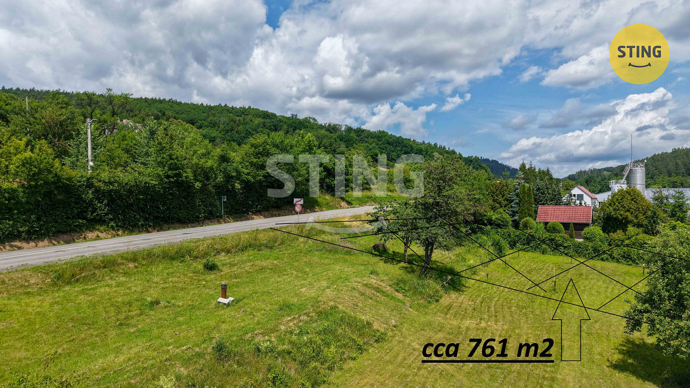 Prodej stavebního pozemku 761 m² — photo 2