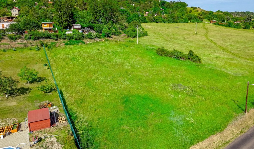 Prodej stavebního pozemku 3 430 m², Bystřany – náhled fotky 36
