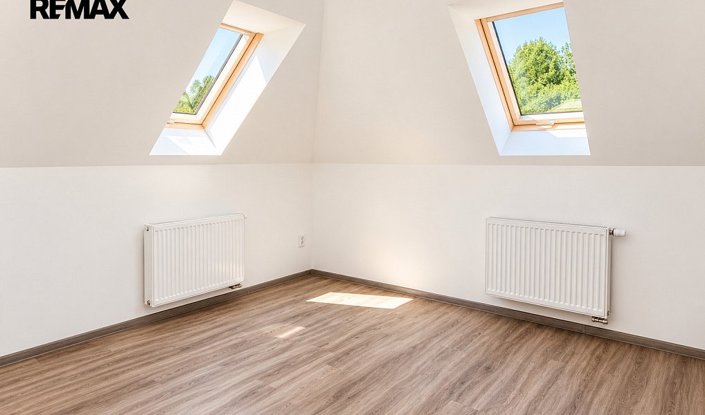 Pronájem bytu 3+kk 74 m², Kolín – náhled fotky 4