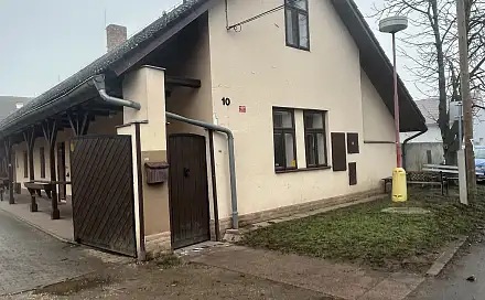 Pronájem bytu 2+kk 50 m², Hlavní, Neratovice - Mlékojedy, okres Mělník