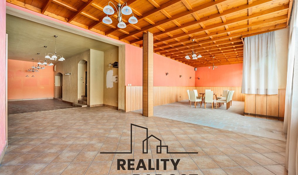 Prodej ubytovacího objektu 1 200 m², Znojmo – náhled fotky 23