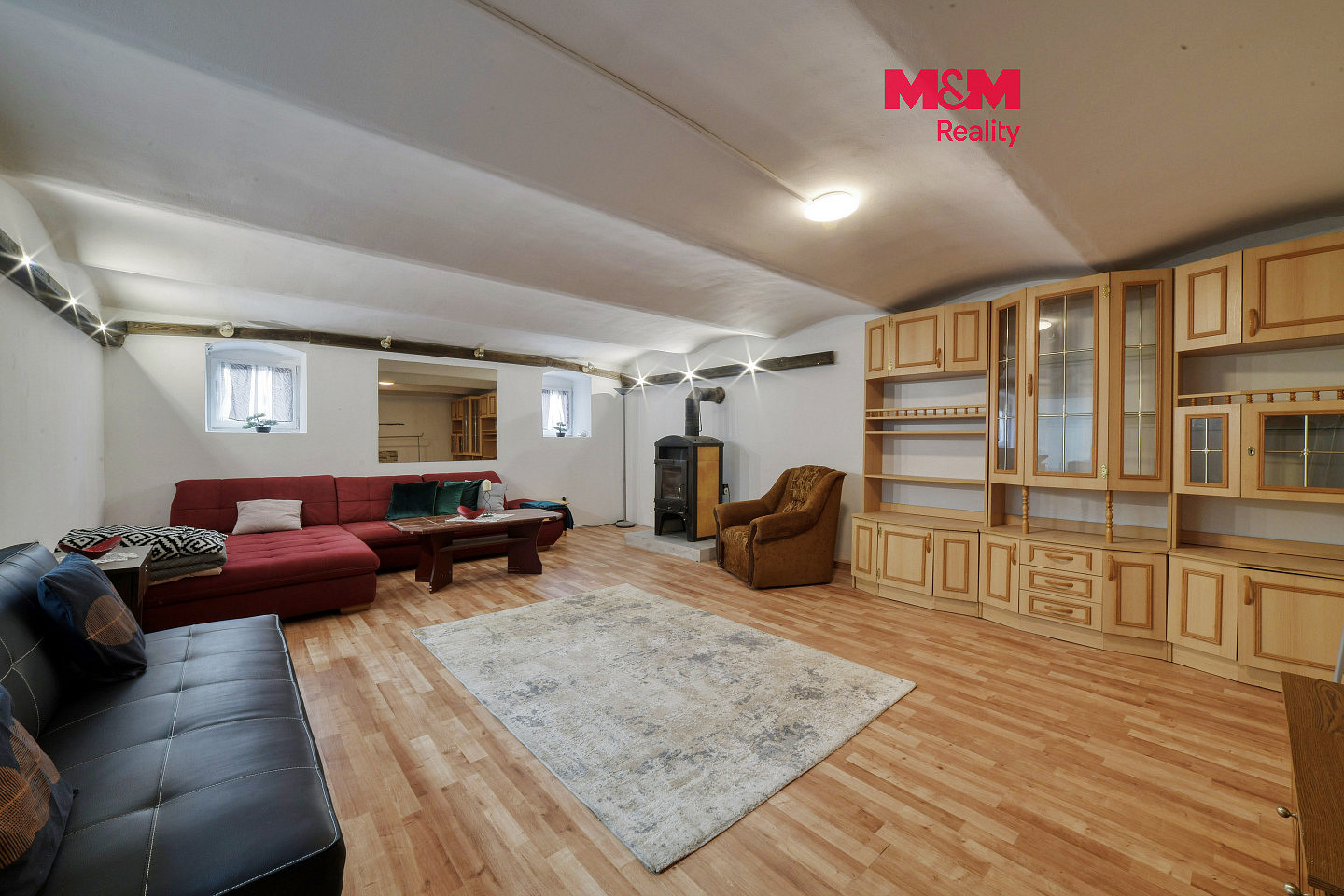Pronájem bytu 1+1 37 m²