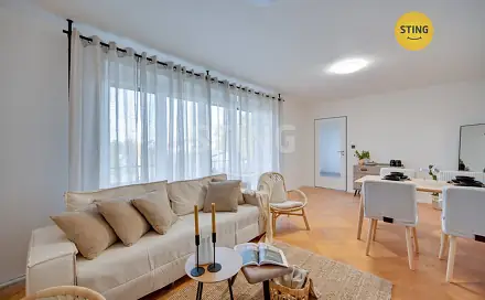 Prodej domu 270 m² s pozemkem 615 m², Šakvická, Strachotín, okres Břeclav
