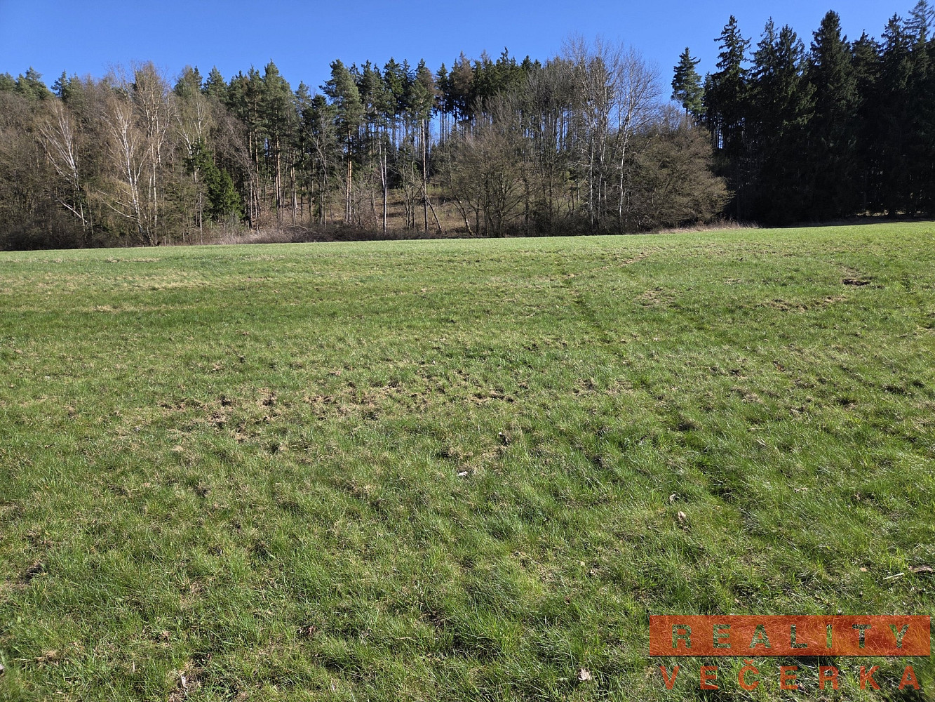 Prodej stavebního pozemku 1 059 m² – fotografie 5