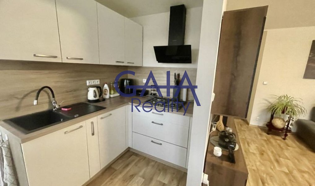 Prodej bytu 3+1 64 m², Strážovice – náhled fotky 10