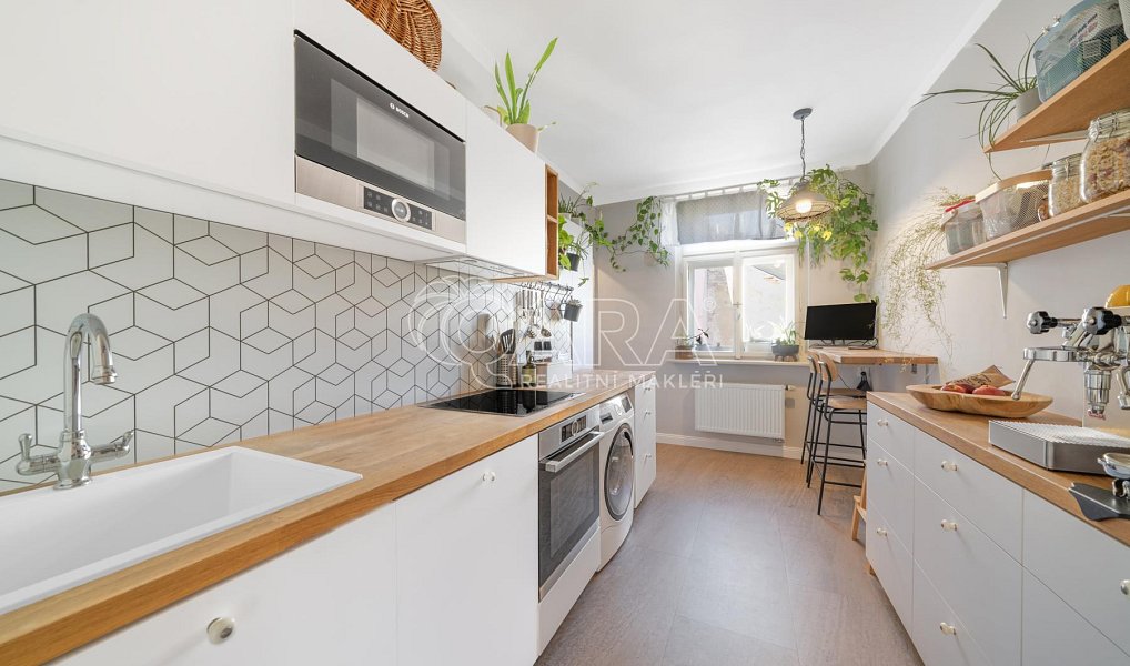 Prodej bytu 3+1 77 m², Praha – náhled fotky 9