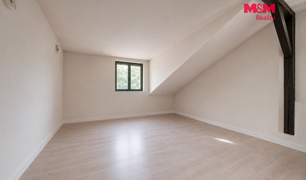 Prodej bytu 3+kk 78 m², Cheb – náhled fotky 18