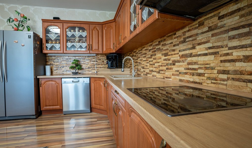 Prodej domu 180 m² s pozemkem 809 m², Hrochův Týnec – náhled fotky 6