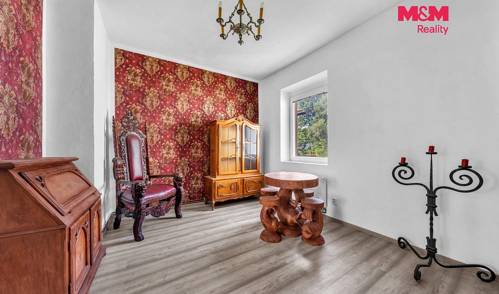 Prodej bytu 3+kk 170 m², Úpice – náhled fotky 3