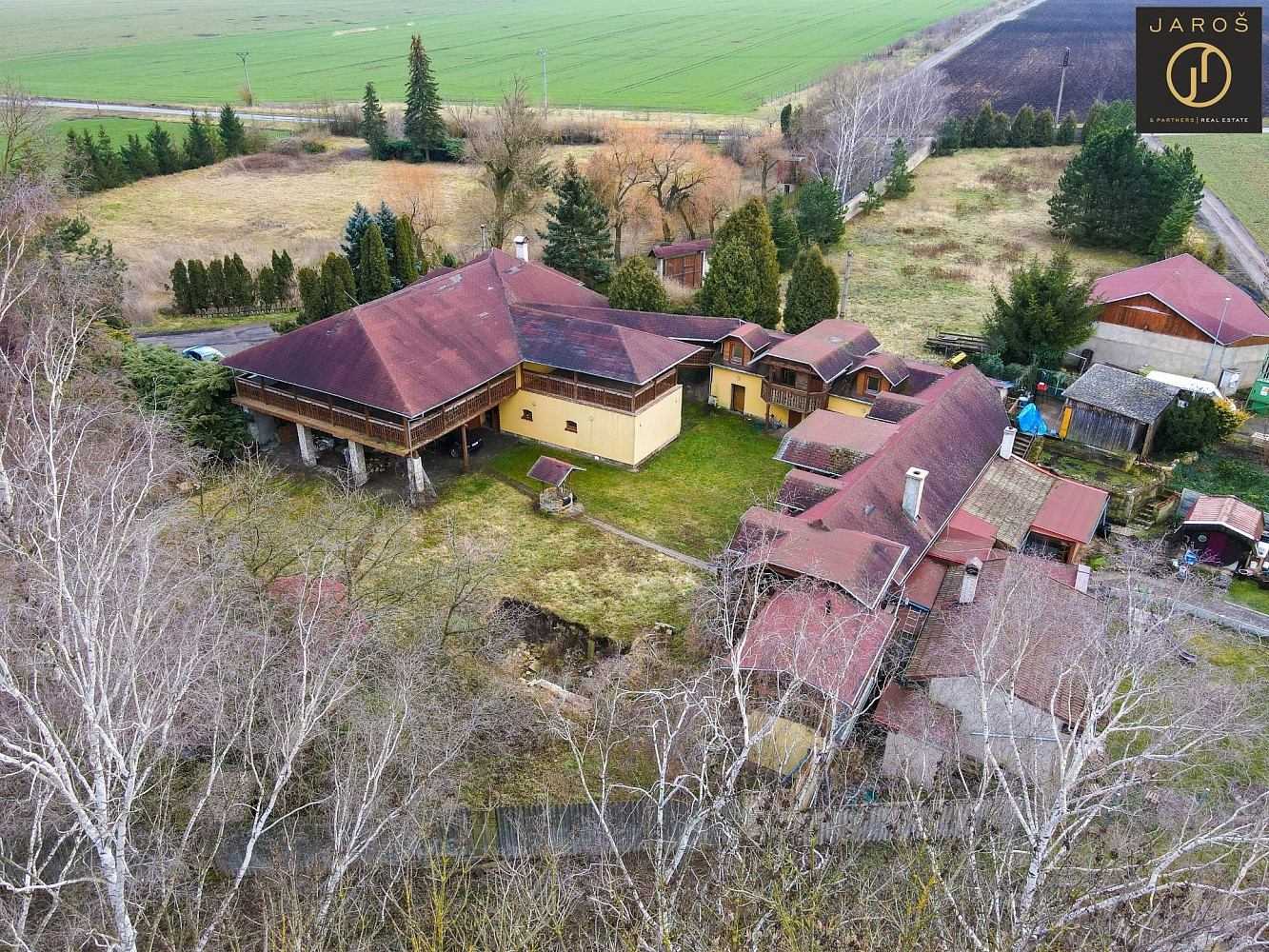 Prodej domu 1 400 m² s pozemkem 21 245 m²