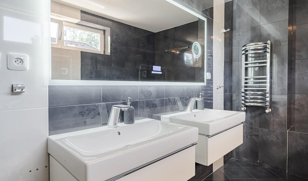 Pronájem domu 241 m², Benátky – náhled fotky 42