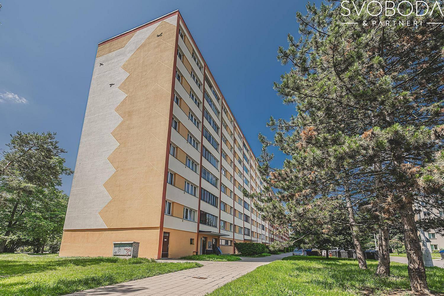 Pronájem bytu 1+kk 27 m²