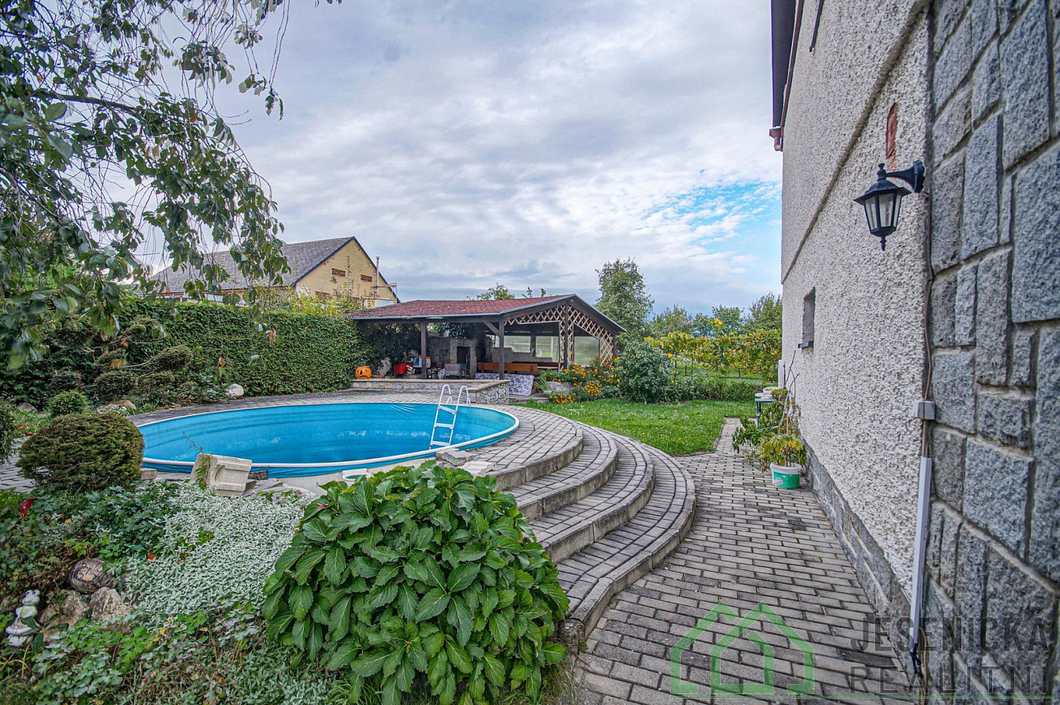 Prodej domu 105 m² s pozemkem 923 m² — photo 4