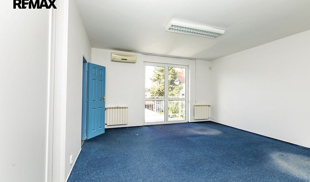 Pronájem domu 220 m² s pozemkem 225 m², Roudnice nad Labem – náhled fotky 15