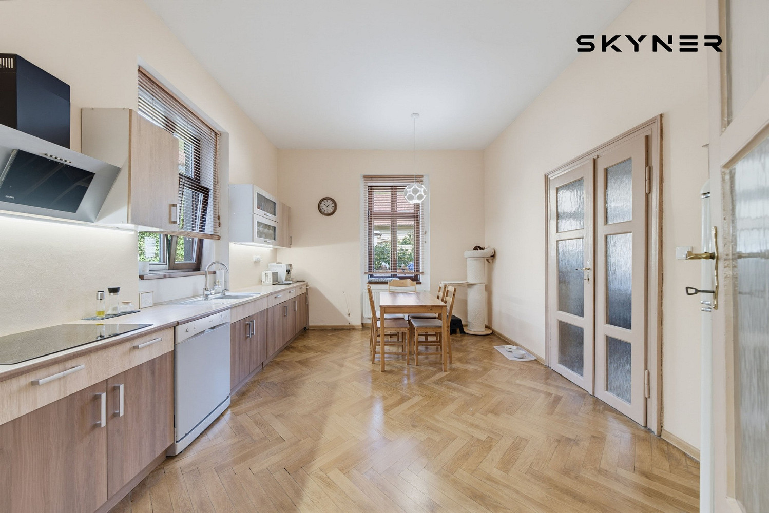 Prodej domu 250 m² s pozemkem 775 m² – fotografie 5