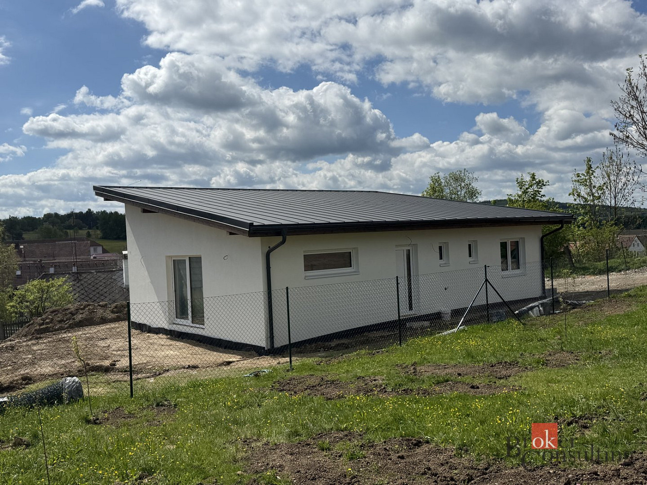 Prodej domu 92 m² s pozemkem 818 m² – fotografie 3