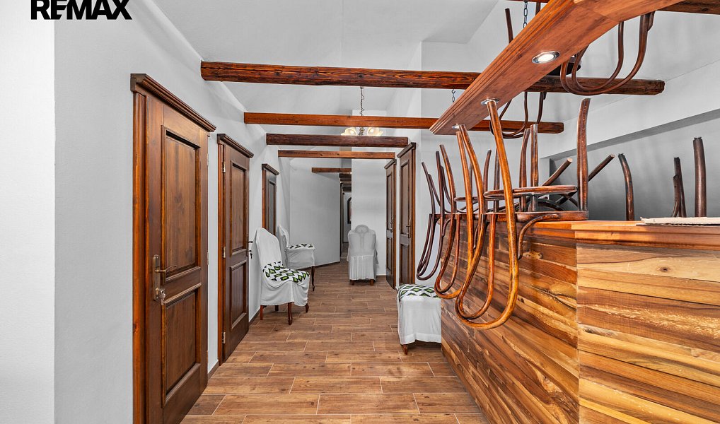 Prodej komerčního objektu (jiného typu) 855 m², Jindřichův Hradec – náhled fotky 33
